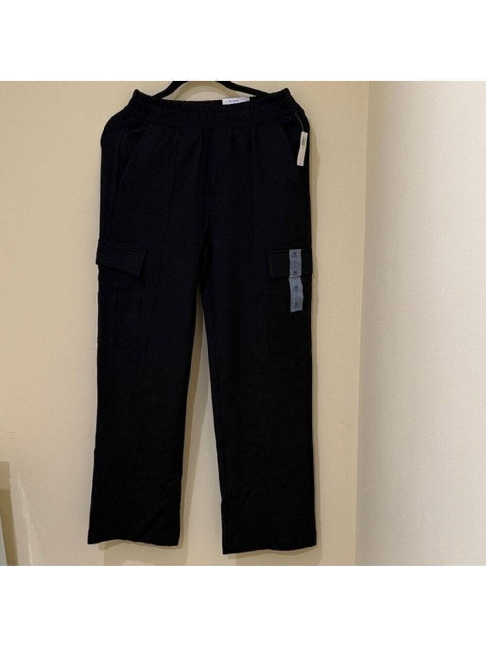Old Navy Unisex Black Cargo Pants | women’s Cargo | Men’s Cargo Size XS